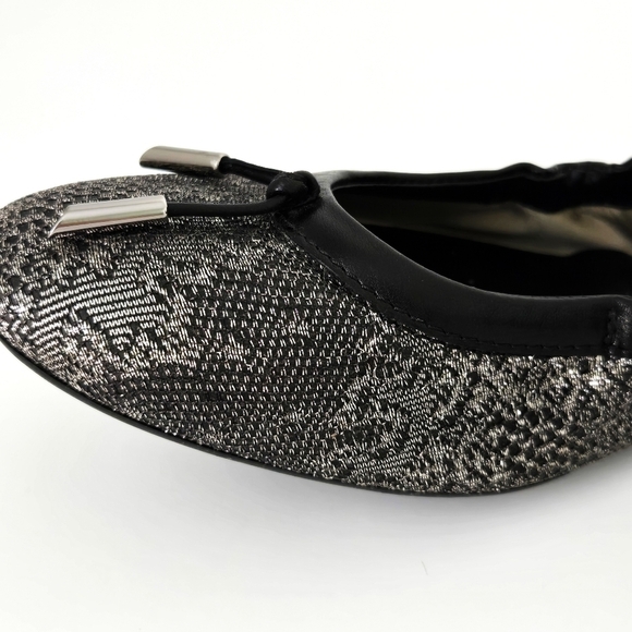 Tod's Metallic Silver Gray Jacquard & Black Leather Ballet Flats - Picture 3 of 6